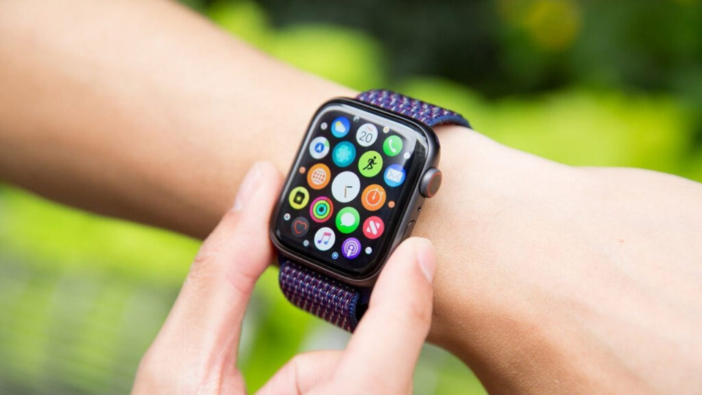 Apple Watch SE 3 2 739706510