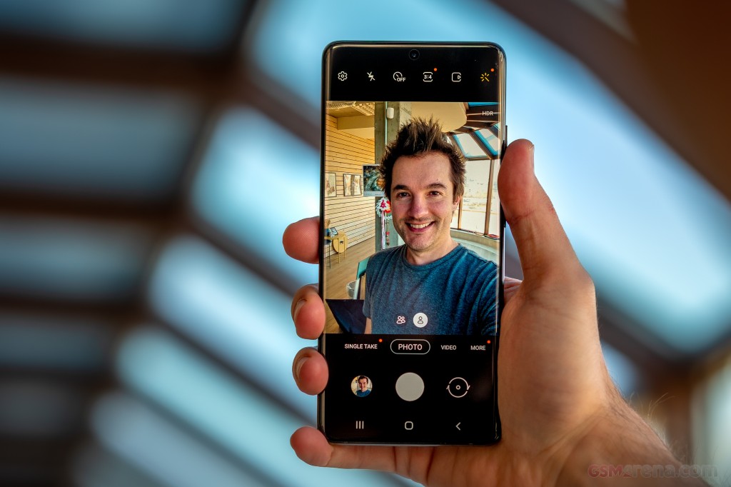 gsmarena 017 1900103986