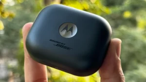 Moto Buds Bass ؛ رقیب تازه هدفون‌های گران‌قیمت در بازار اقتصادی