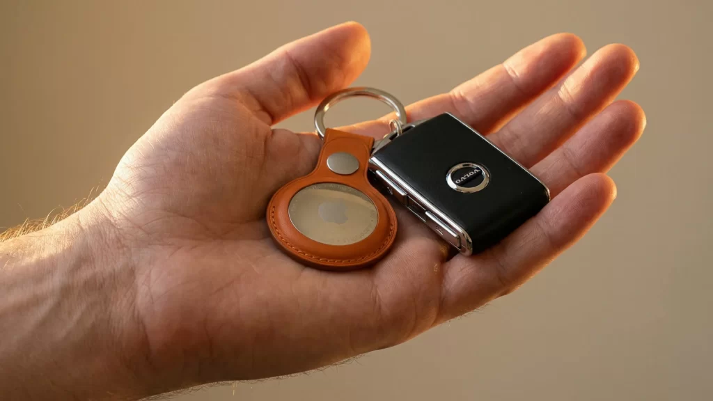 hero apple airtag 2 2026 jpg 4272703165