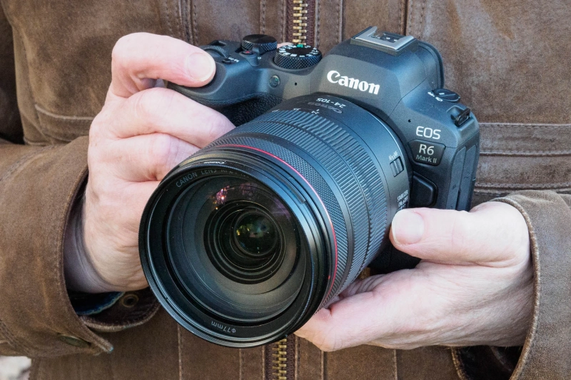 Canon EOS R6 Mark II 28 1600903472 1